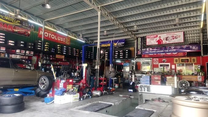 WA auto service @ Ejat Tyre